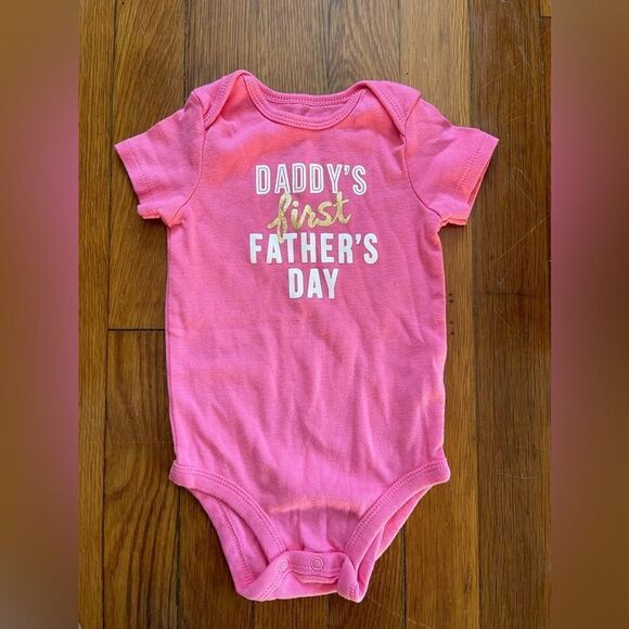 9m pink Carters Daddy’s first Fathers Day Onesie - Picture 1 of 4